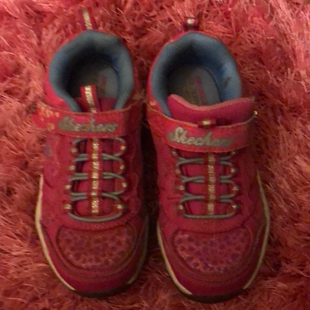 Skechers shoes
